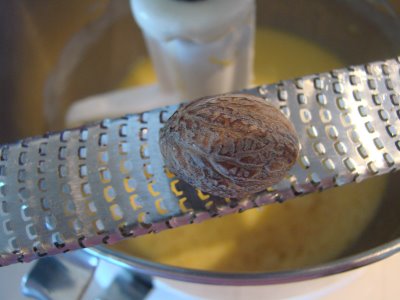 nutmeg-pinch