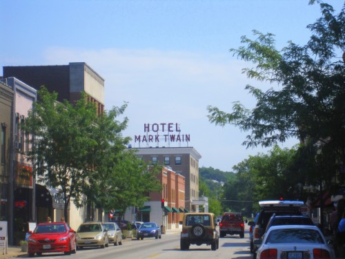 hotel-mark-twain