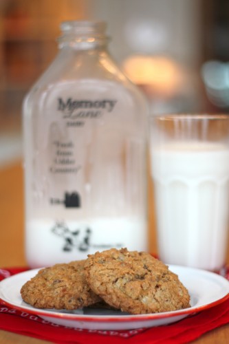 milk-and-cowboy-cookies