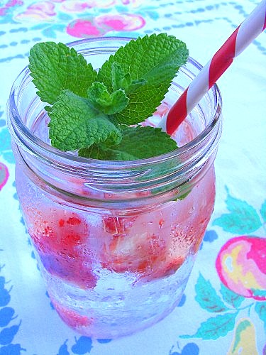 strawberrywater